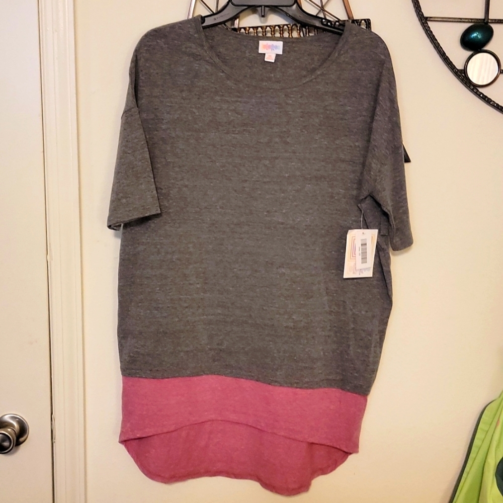 LulaRoe XS tee shirt